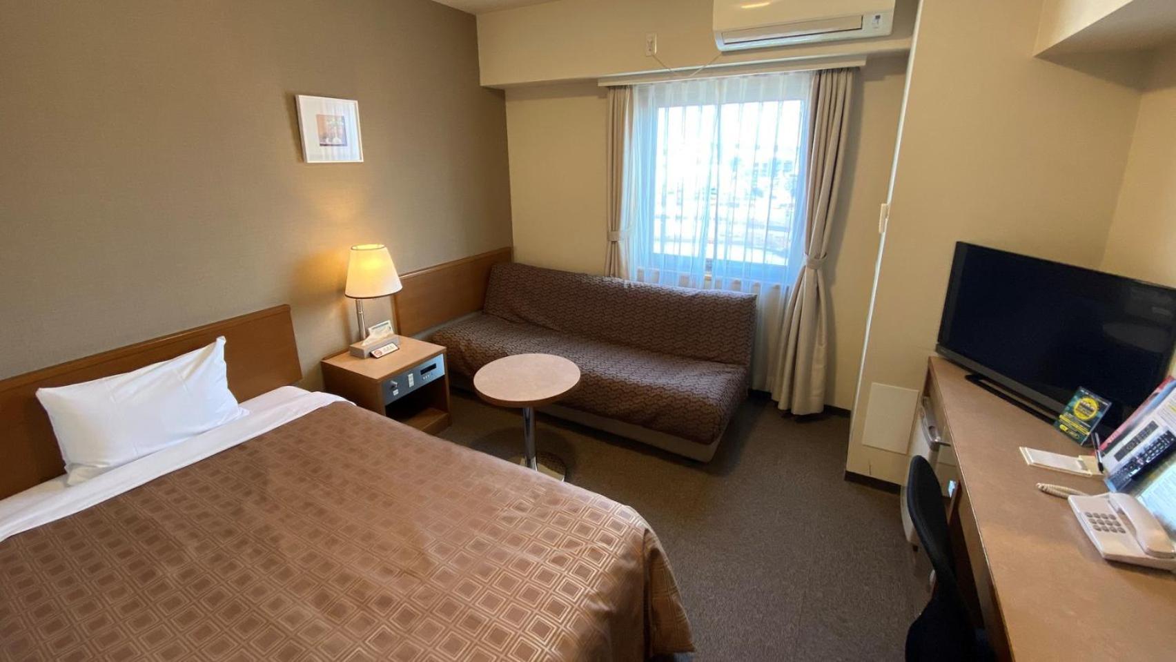 Ryugasaki Plaza Hotel Shinkan Экстерьер фото