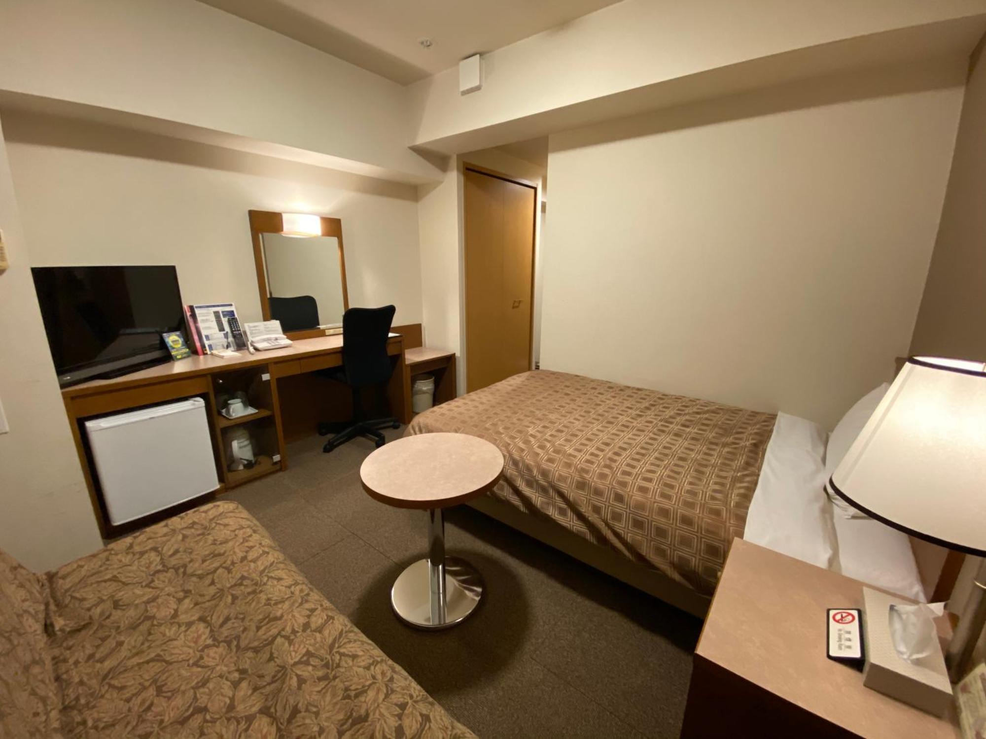 Ryugasaki Plaza Hotel Shinkan Экстерьер фото